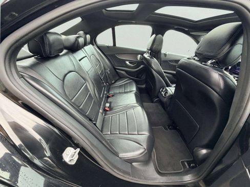 Used 2016 Mercedes-Benz C 300 4MATIC Sedan image 23