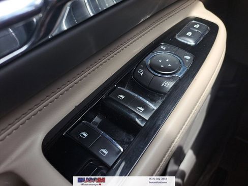 Used 2020 Lincoln Corsair Reserve w/ Equipment Group 202A AWD/4WD image 18