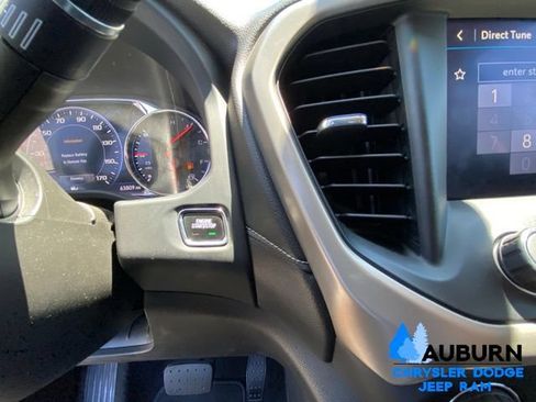 Used 2020 GMC Acadia Denali w/ Denali Ultimate Package AWD/4WD image 45