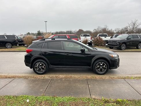Used 2018 Subaru Crosstrek 2.0i Premium w/ Moonroof Package image 4