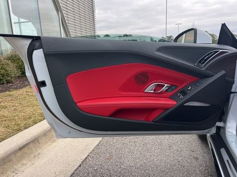 Used 2023 Audi R8 V10 performance image 24