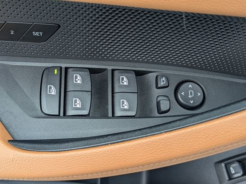 Used 2023 BMW i4 eDrive35 w/ Premium Package image 21