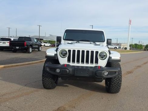 Used 2022 Jeep Wrangler Unlimited Rubicon w/ Xtreme Recon 35" Tire Package image 3