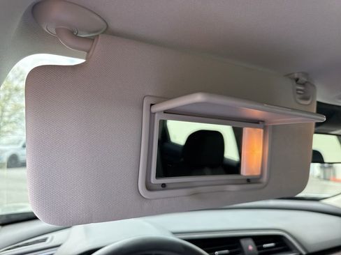 Used 2019 Honda Civic EX image 28