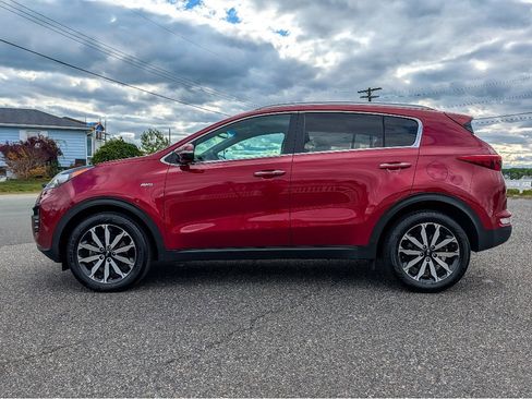 Used 2017 Kia Sportage EX w/ EX Technology Package AWD/4WD image 9