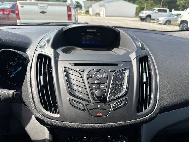 Used 2016 Ford Escape SE FWD image 17