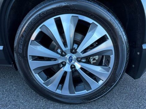 Used 2019 Subaru Ascent Touring image 10