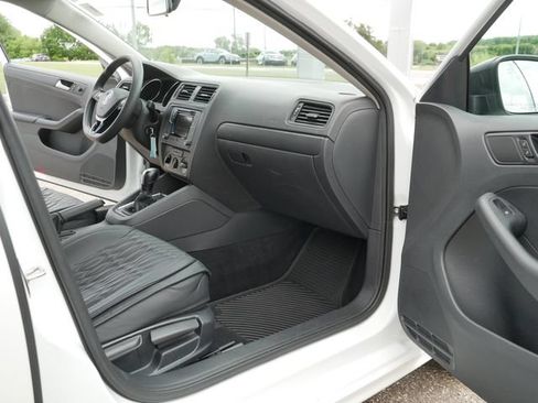 Used 2016 Volkswagen Jetta S FWD image 20
