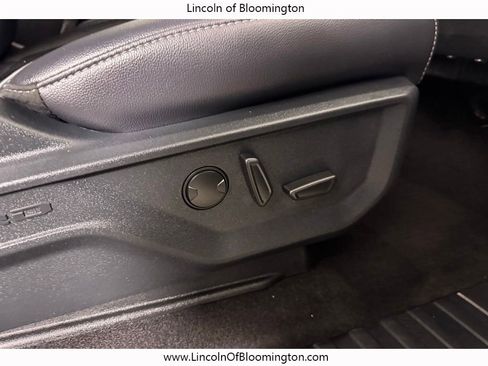 Used 2025 Ford F150 Lariat AWD/4WD image 20