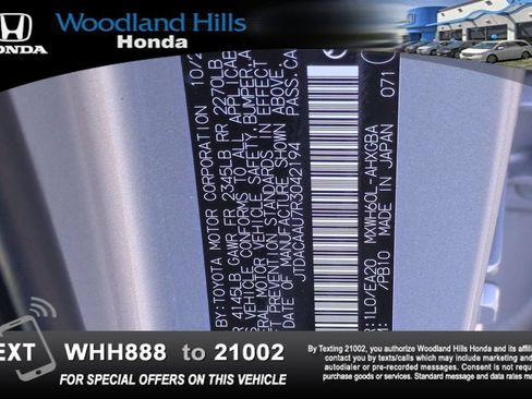 Used 2024 Toyota Prius XLE FWD image 27