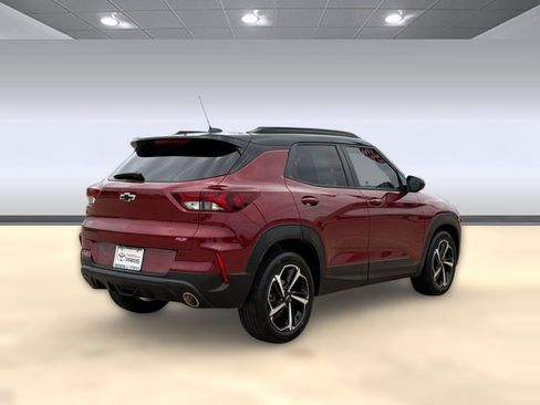 Used 2022 Chevrolet TrailBlazer RS FWD image 9