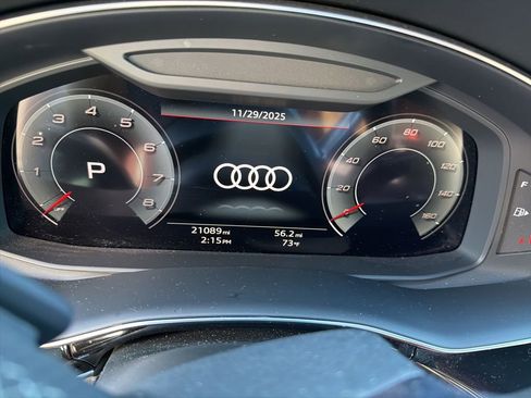 Used 2025 Audi SQ7 Prestige image 5