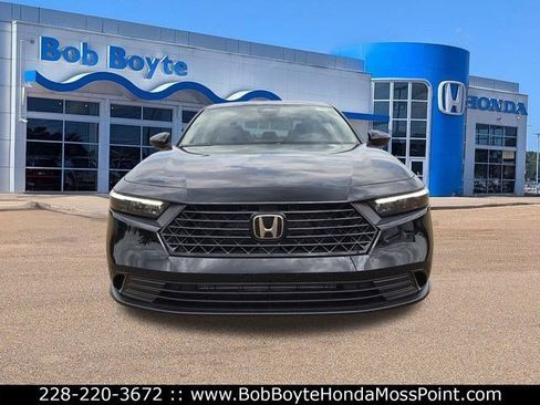 New 2026 Honda Accord SE image 2