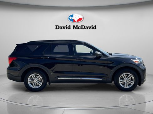 Used 2022 Ford Explorer XLT w/ Equipment Group 202A RWD image 7