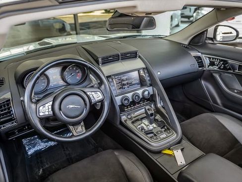 Used 2014 Jaguar F-TYPE Convertible RWD image 32