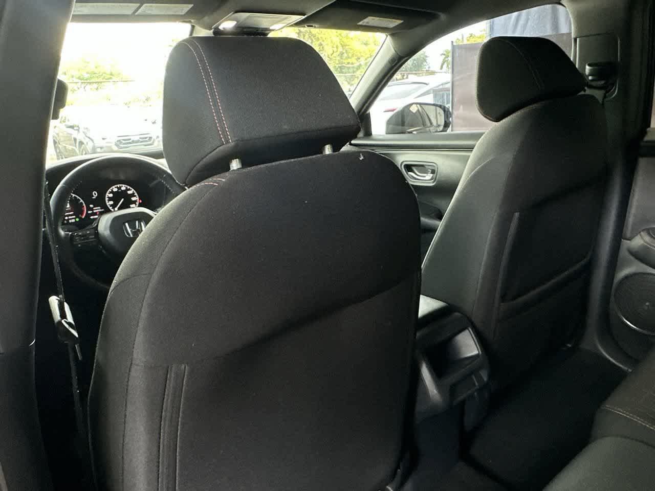 Used 2025 Honda HR-V Sport image 23