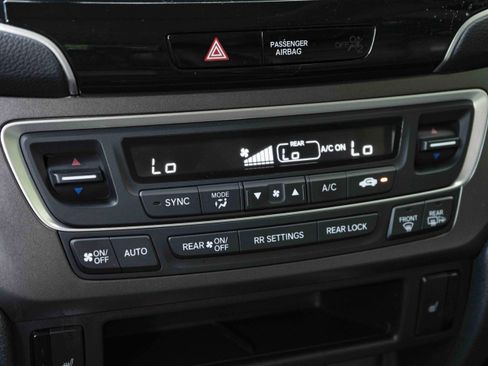 Used 2021 Honda Pilot EX-L image 32