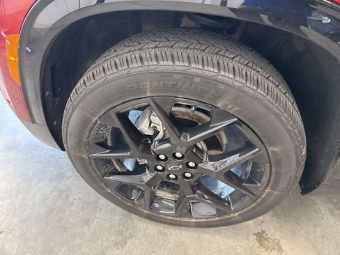Used 2026 Chevrolet Traverse RS AWD/4WD image 29