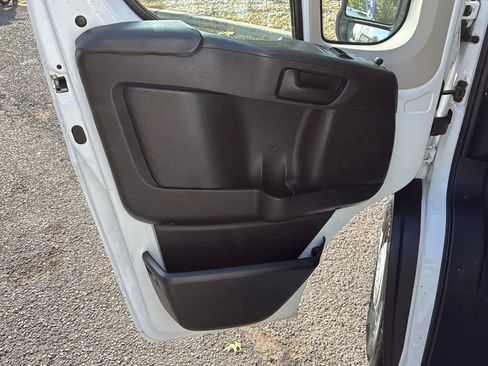 Used 2021 RAM ProMaster 2500 FWD image 13