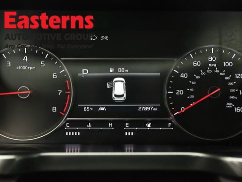 Used 2023 Kia Sorento LX FWD image 18