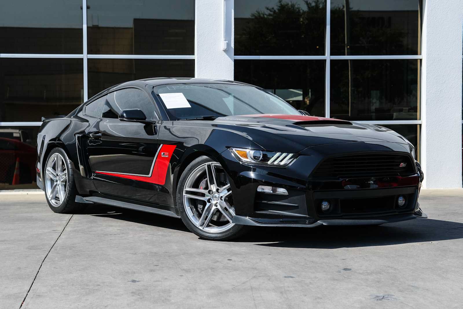 Used 2016 Ford Mustang GT Premium w/ GT Performance Package RWD image 12