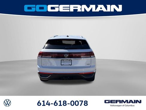New 2026 Volkswagen Atlas Cross Sport SE AWD/4WD image 8