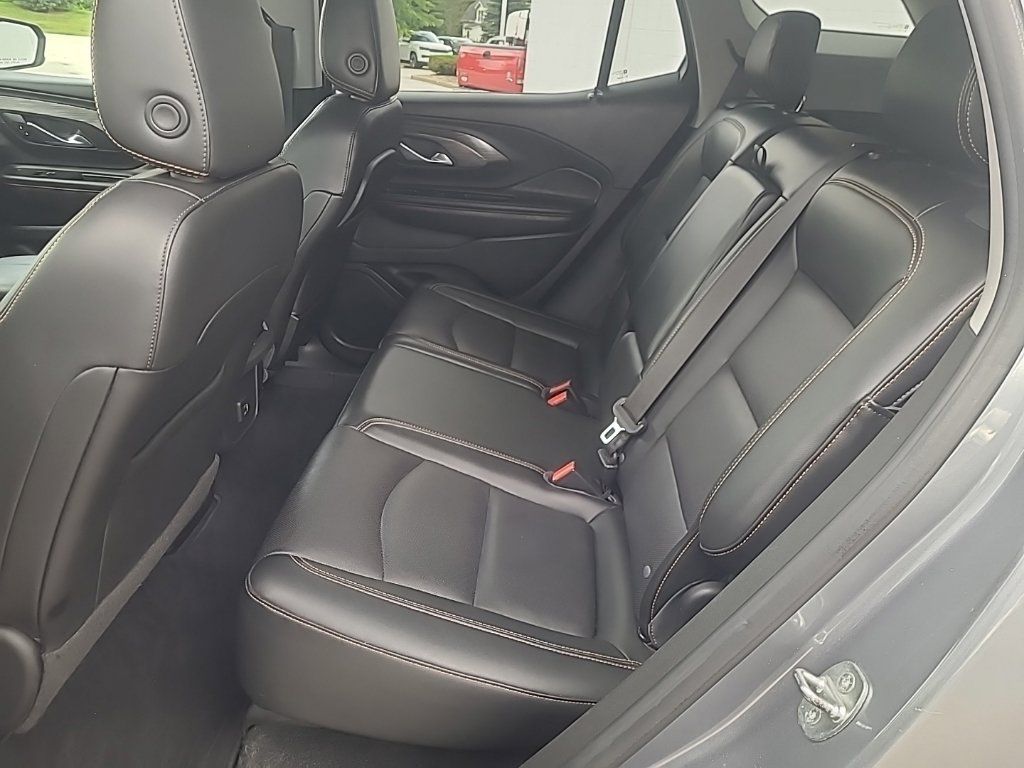 Used 2020 GMC Terrain SLT AWD/4WD image 16