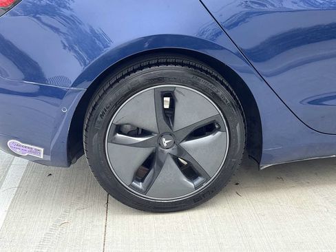 Used 2019 Tesla Model 3 Long Range AWD/4WD image 9