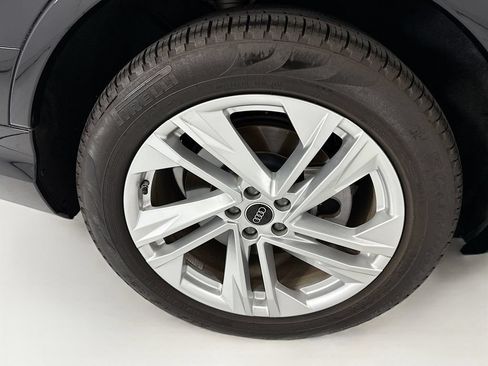 Certified 2023 Audi Q7 3.0T Prestige AWD/4WD image 33