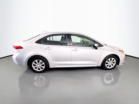 Used 2024 Toyota Corolla LE image 11
