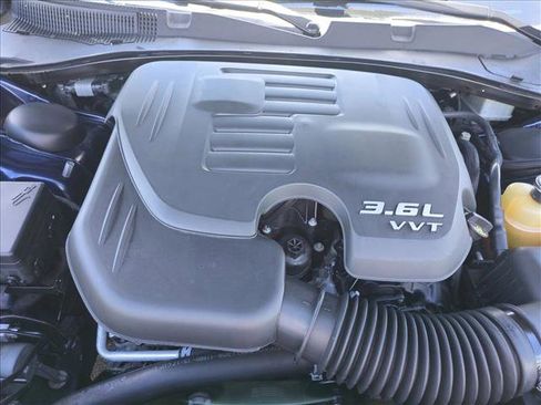 Used 2017 Dodge Charger SE w/ Popular Equipment Group RWD image 21