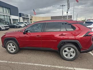 Used 2019 Toyota RAV4 XLE w/ Convenience Package video 1
