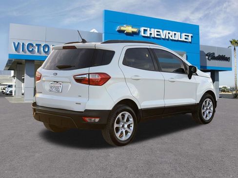 Used 2019 Ford EcoSport SE w/ SE Convenience Package image 4