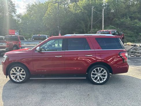 Used 2018 Ford Expedition Platinum AWD/4WD image 3