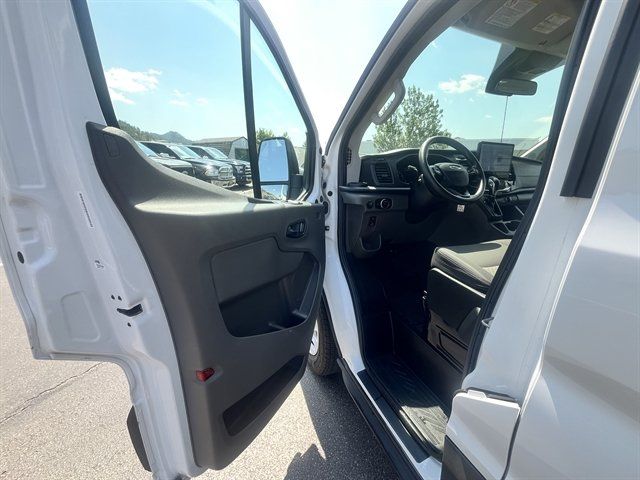 Used 2024 Ford Transit 350 XLT RWD image 11