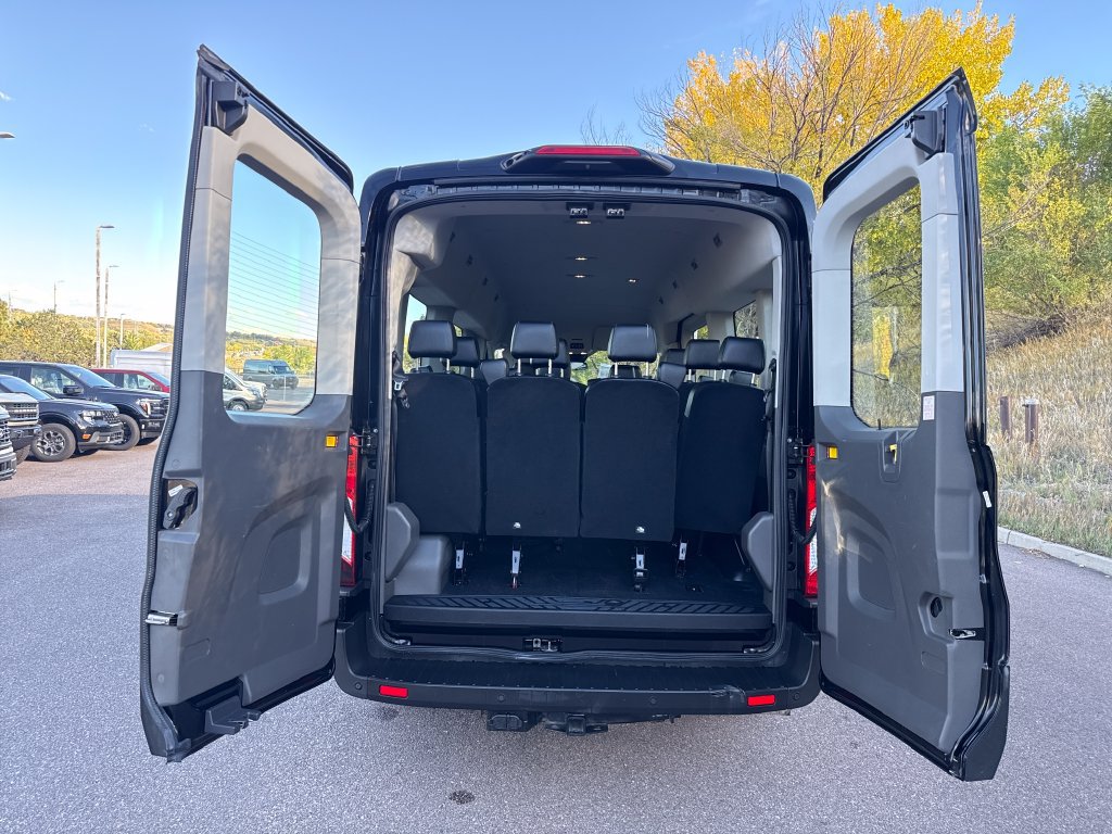 Used 2023 Ford Transit 350 XL AWD/4WD image 8