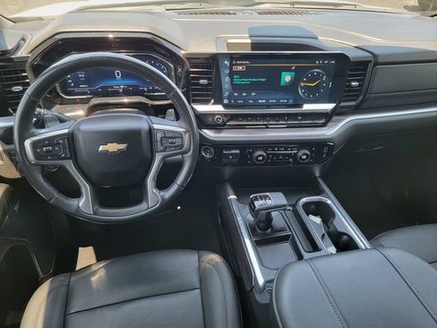 Certified 2023 Chevrolet Silverado 1500 LTZ w/ LTZ Convenience Package II AWD/4WD image 31
