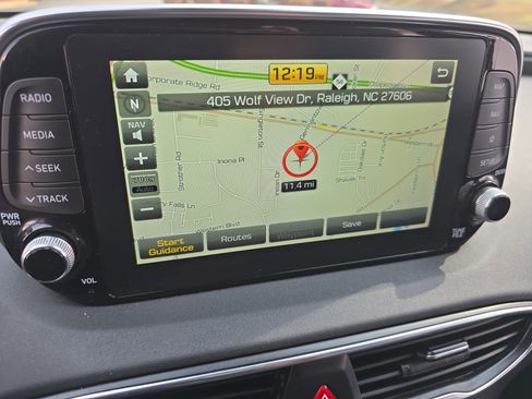 Used 2020 Hyundai Santa Fe Limited image 24