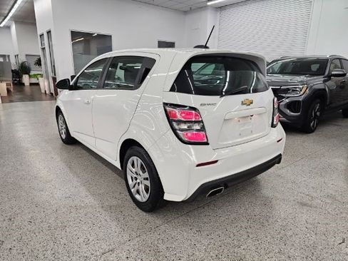 Used 2018 Chevrolet Sonic LT image 6