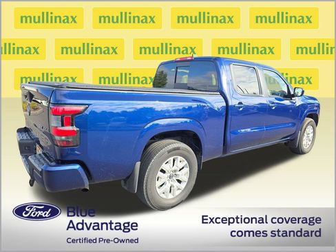 Used 2023 Nissan Frontier SV w/ Technology Package AWD/4WD image 3