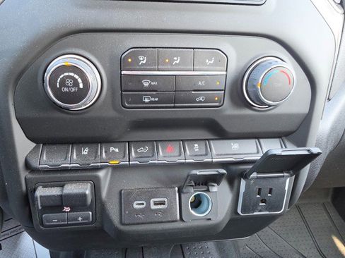 Used 2025 Chevrolet Silverado 2500 Custom w/ Custom Value Package AWD/4WD image 40