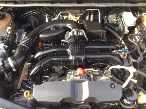 Used 2014 Subaru Crosstrek 2.0i Premium image 40