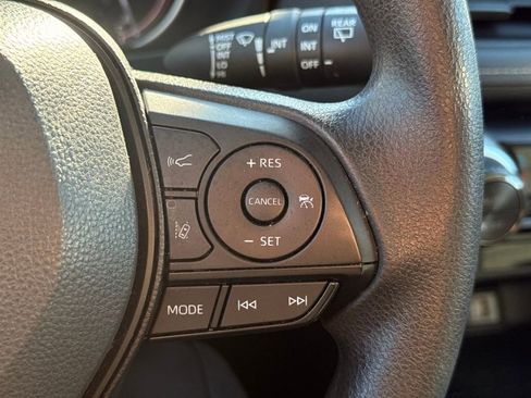 Used 2024 Toyota RAV4 XLE image 29