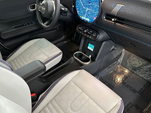 New 2026 MINI Cooper 4-Door Hardtop image 16