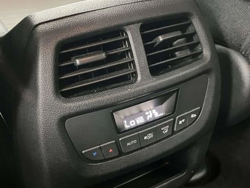 Used 2022 Honda Pilot Sport image 24