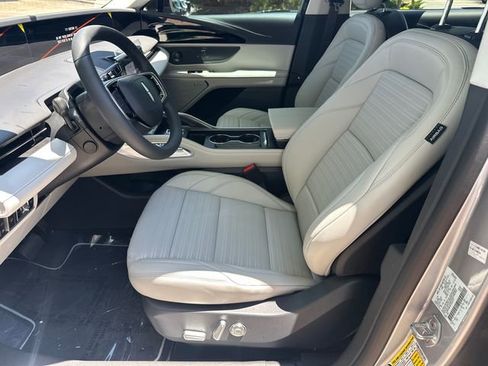New 2026 Lincoln Nautilus Reserve AWD/4WD image 10