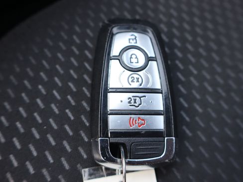 Used 2025 Ford Escape ST-Line Select w/ Tech Pack #1 AWD/4WD image 29
