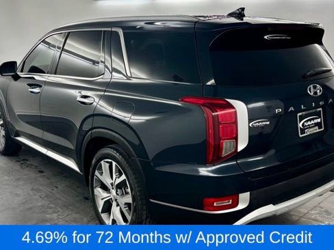 Used 2022 Hyundai Palisade SEL w/ Premium Package FWD image 5