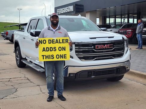 New 2026 GMC Sierra 1500 SLT w/ SLT Premium Plus Package AWD/4WD image 1