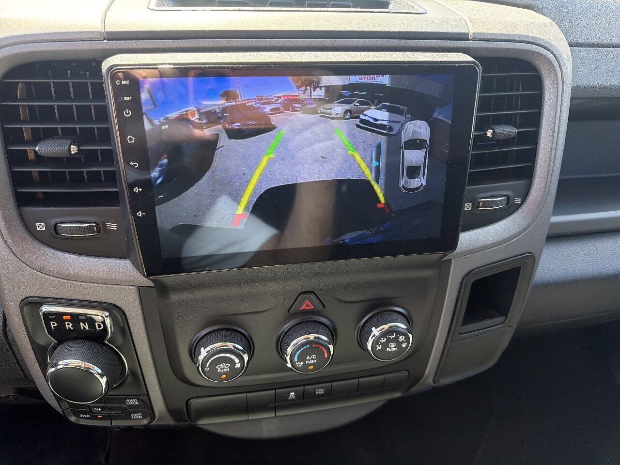 Used 2018 RAM 1500 Express AWD/4WD image 15